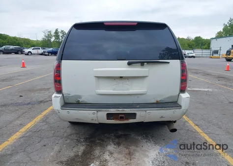 2011 GMC Yukon Xl 1500 Denali из США, поврежденный, VIN 1GKS2MEF2BR190877